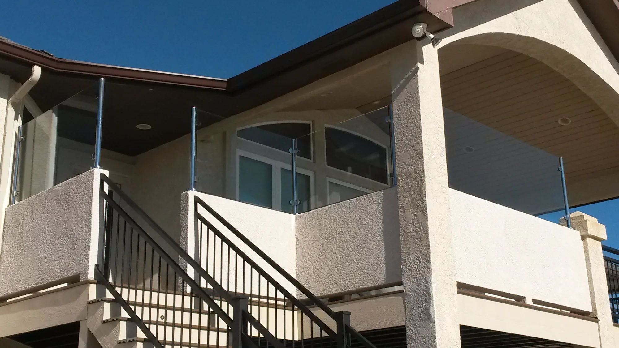 Custom detached garage built by Stewart Remodel Design Build in Colorado Springs