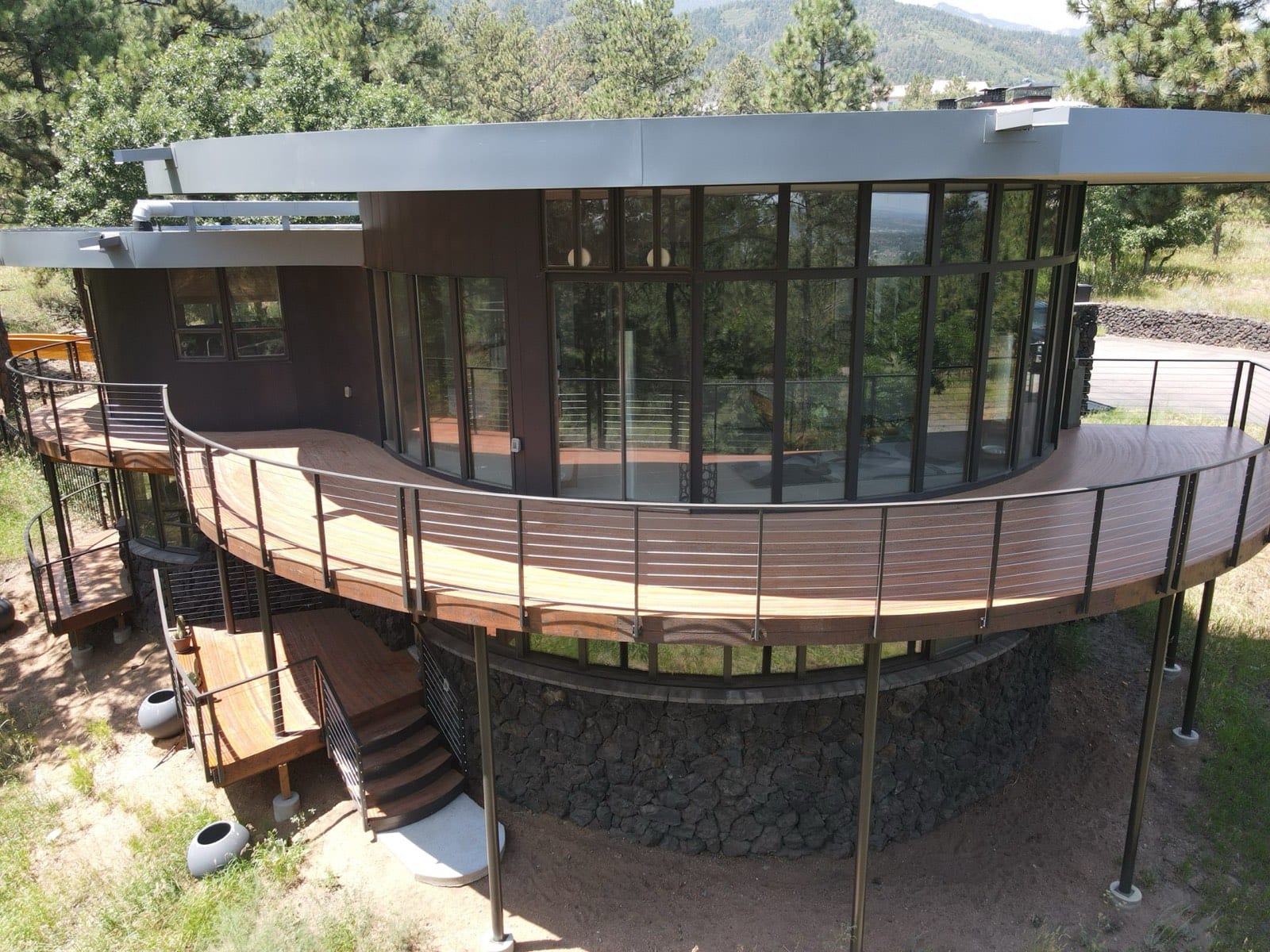Wraparound Deck - Image 3